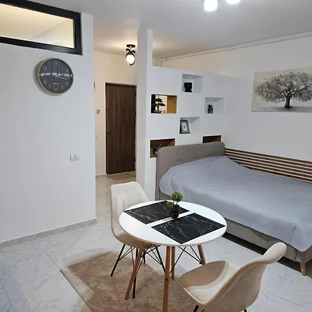 Campus Apartment